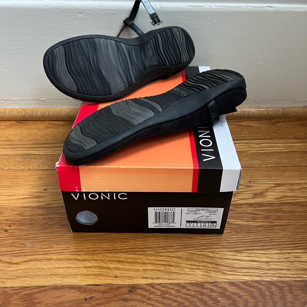 Vionic Black Sandals - image 4